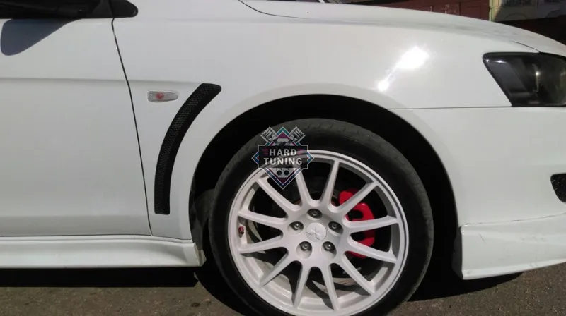 Накладки на передние крылья EVO Lancer 10 (2007-2016)