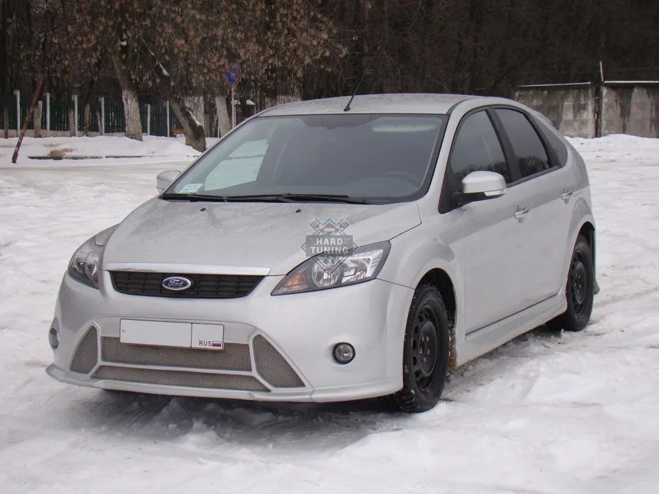 Накладки на пороги RS Ford Focus 2