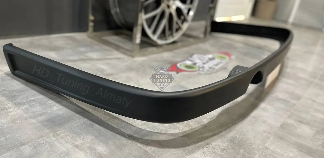 Накладка на задний бампер V3 Subaru Legacy BG
