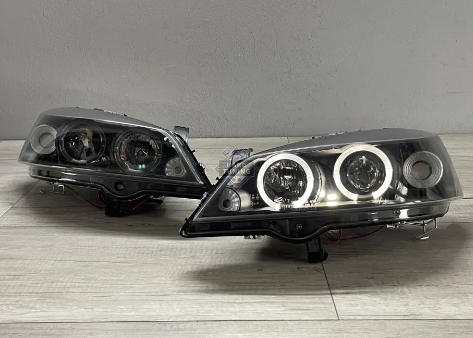 Передние фары Opel Astra G (1997-2004) Angel Eyes черные