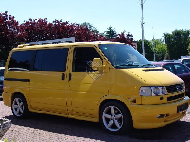 Накладки на пороги с арками PROJEKTZWO короткая база Volkswagen T4