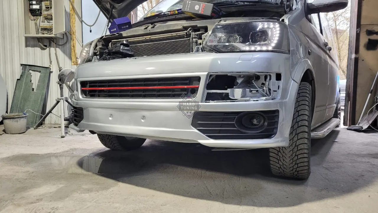 Накладка на передний бампер Rieger Volkswagen T5 рестайлинг