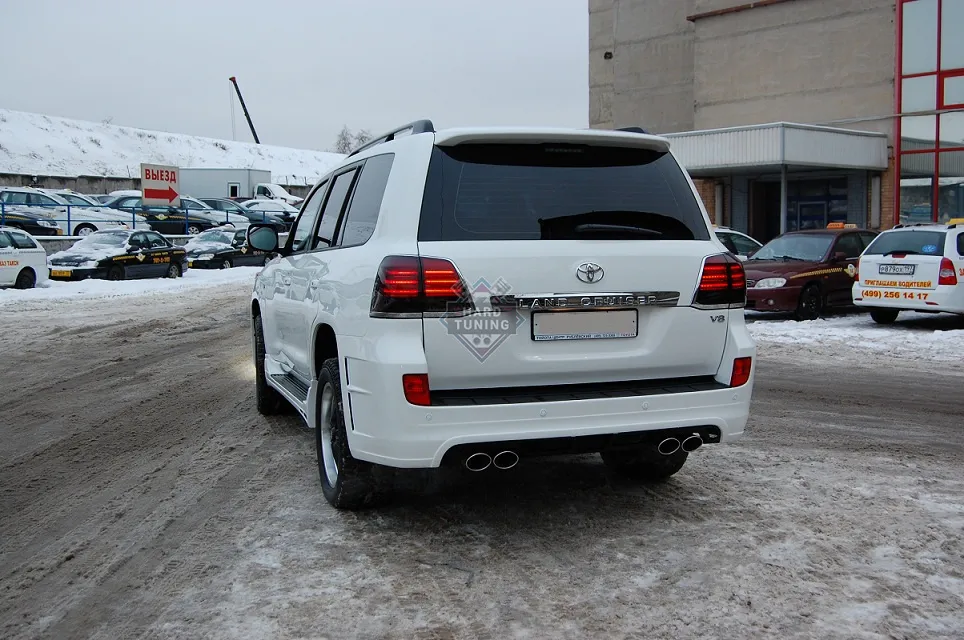 Обвес Luv-Line Toyota Land Cruiser 200 (2007-2012)