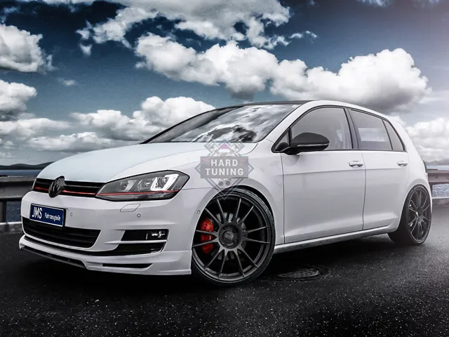 Накладка на передний бампер HT Volkswagen Golf MK7