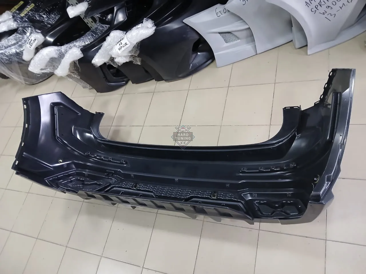 Задний бампер HT Volkswagen Tiguan 2