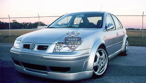 Накладка на передний бампер Anniversary (юбилейная) Volkswagen Bora-Jetta 4