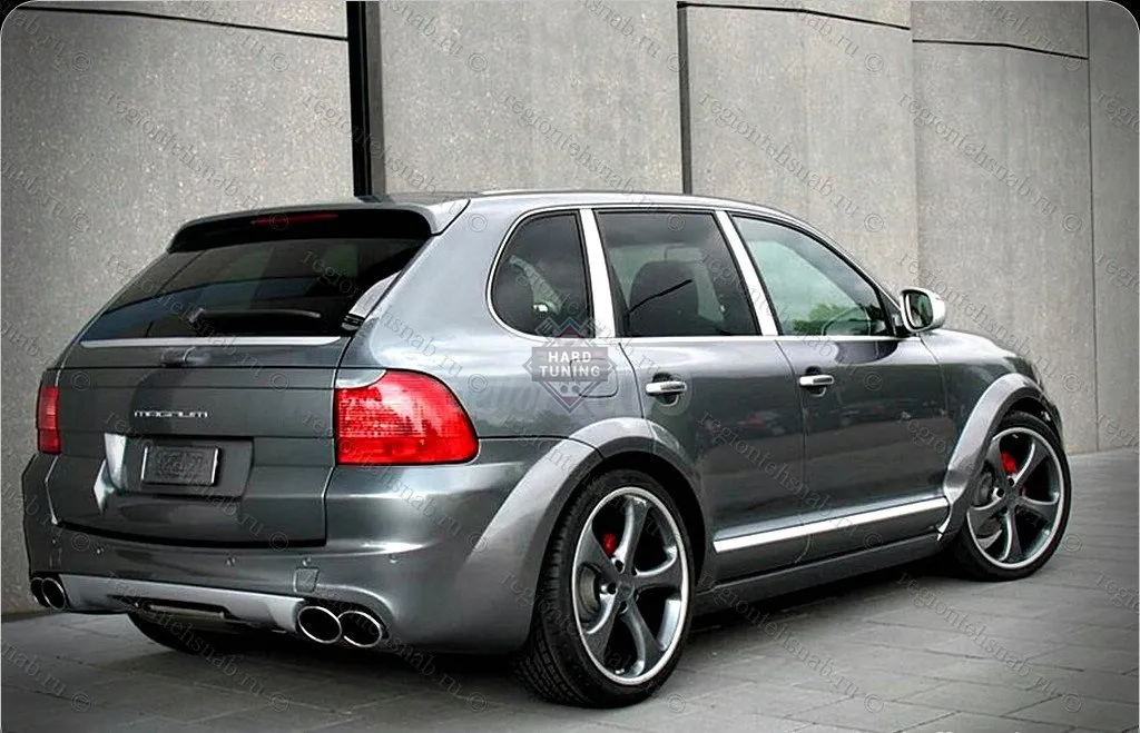 Накладка на 5-ю дверь для Porsche Cayenne 955