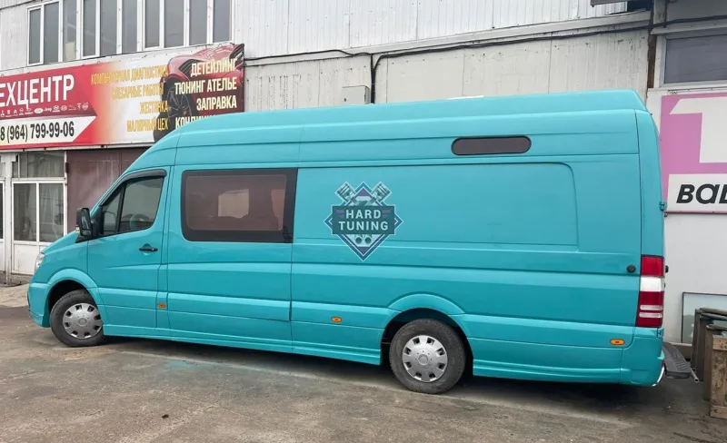 Накладки на пороги AMG HT Mercedes Sprinter W906 2006-2018 / VW Crafter 1 2011-2016 (276см, 42см)