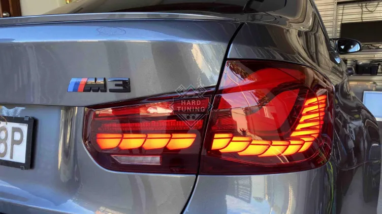Задние фонари M4 RED SMOKE BMW F30/F31/F80 (2011-2019)