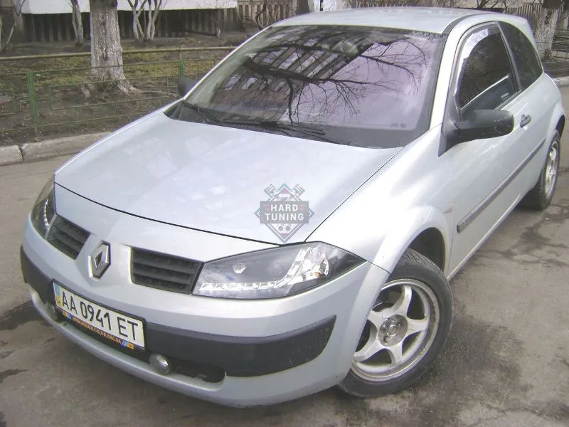 Передние фары Renault Megane 2 (2002-2005) Daylight черные