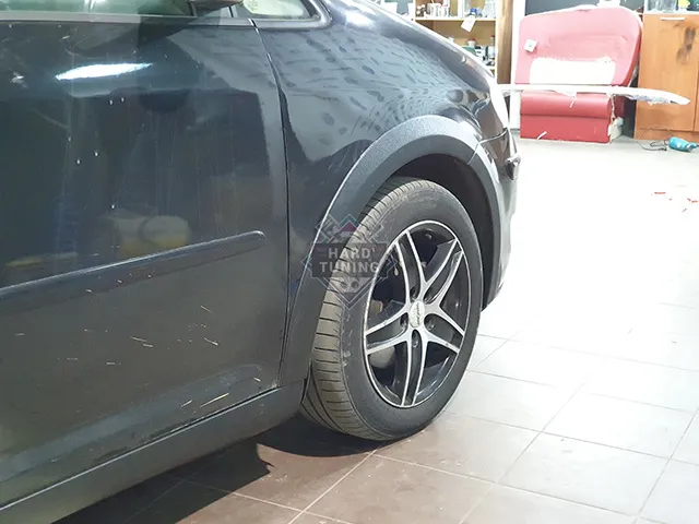 Накладка на арки Volkswagen Touran MK1 рестайлинг