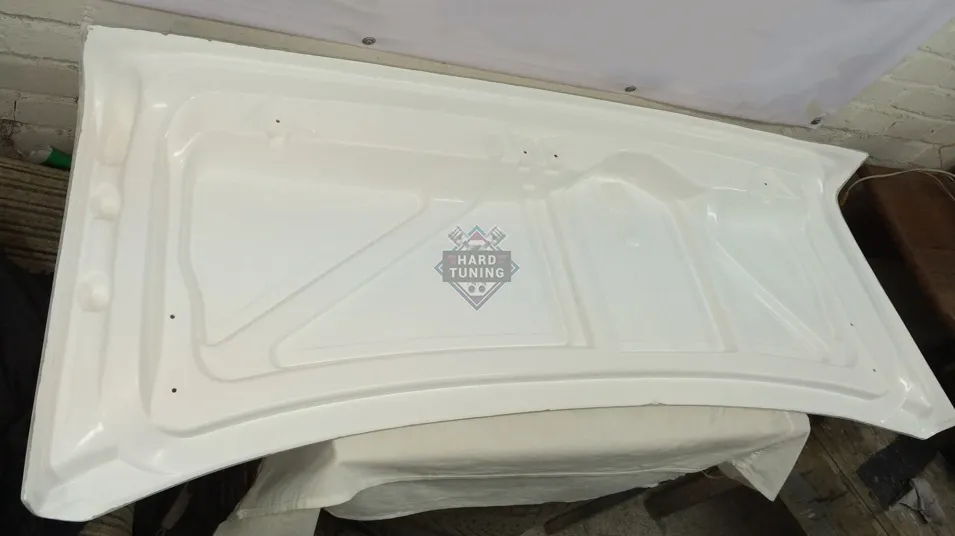 Крышка багажника M3 BMW E30