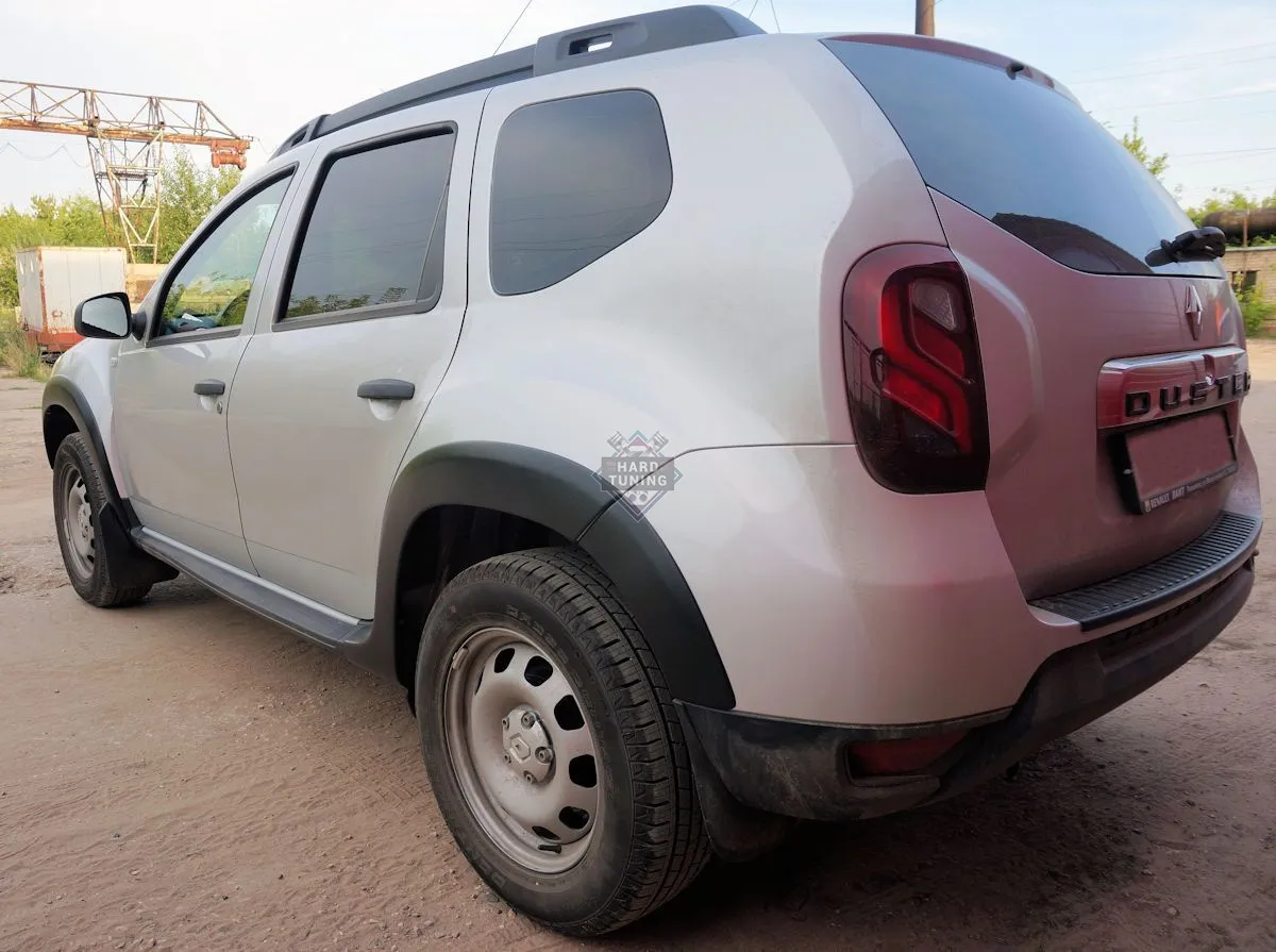 Расширители арок (глянец) Renault Duster 2010-2015