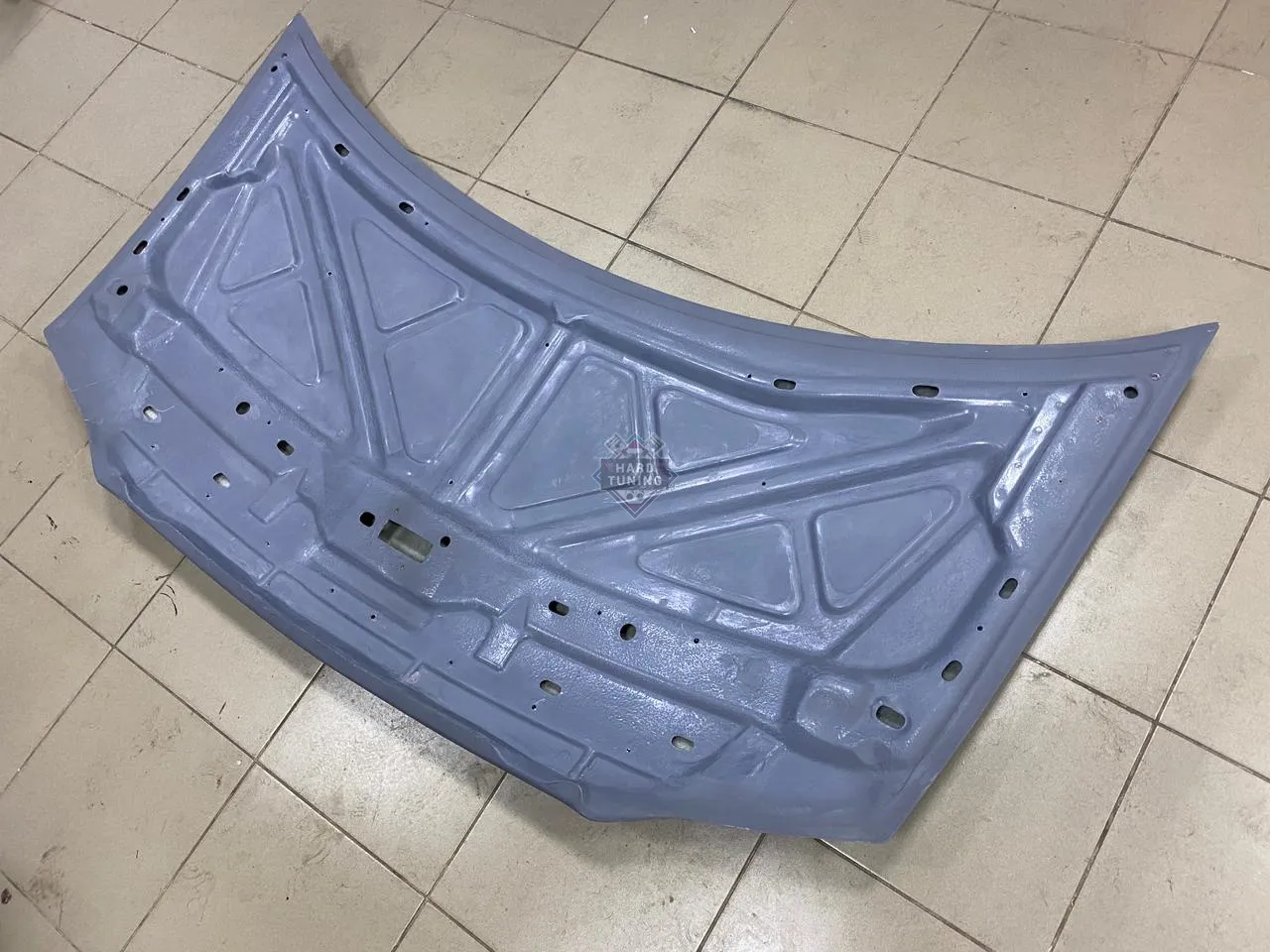 Капот Dodge Caravan 3 (1995-2000)/ Chrysler Voyager 3 (1995-2001)