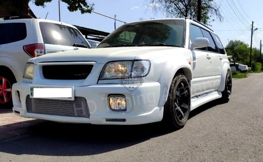 Расширение +50 мм на крылья и STI2m бампера Subaru Forester SF