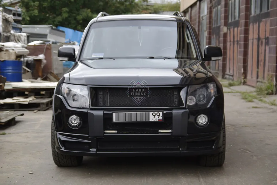 Накладка на передний бампер ROAR Mitsubishi Pajero 4 (2006-2012) ABS пластик