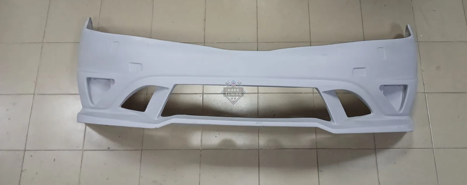 Передний бампер NEODESIGN Honda Civic 8 5D