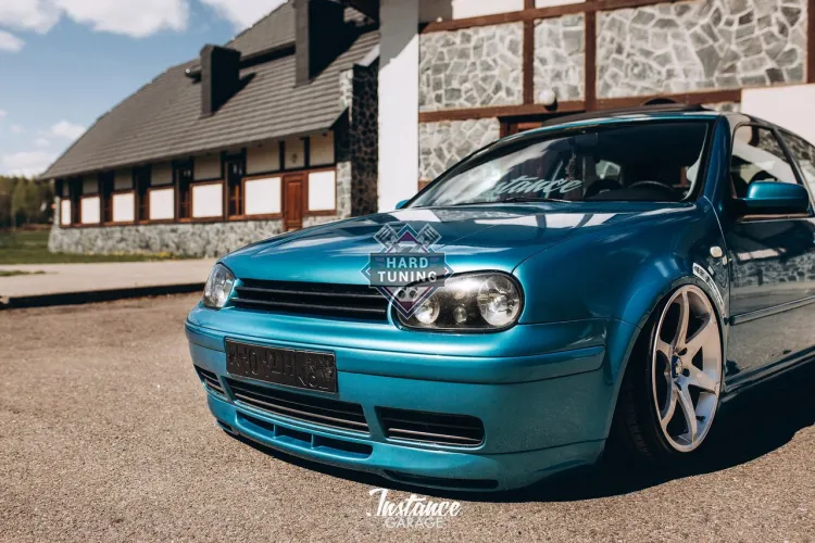 Накладка на передний бампер GLI Volkswagen Golf 4