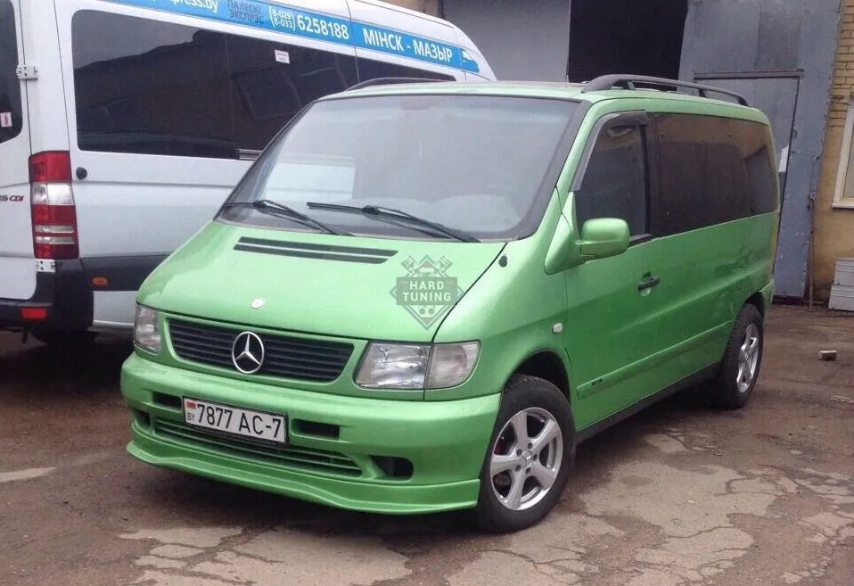 Накладка на передний бампер Rieger Mercedes Vito (W638)