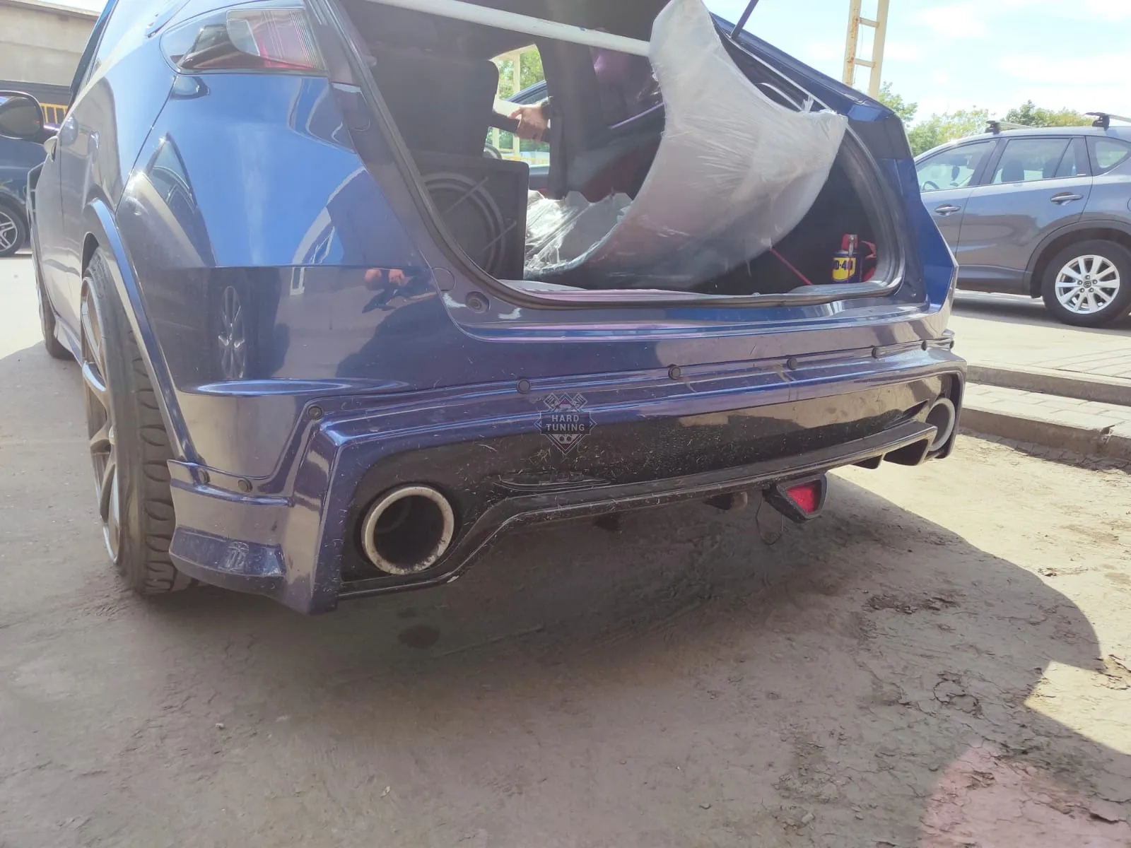 Накладка на задний бампер MUGEN Honda Civic 8 5D