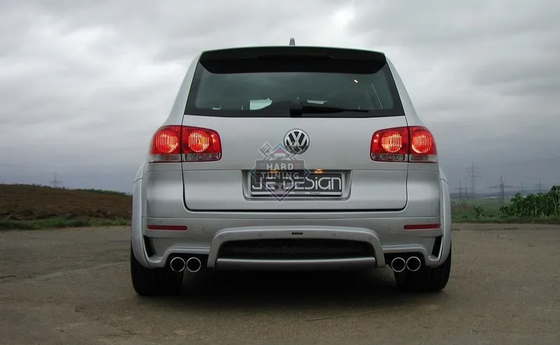 Накладка на задний бампер JE Design Volkswagen Touareg 1 (2002-2010)