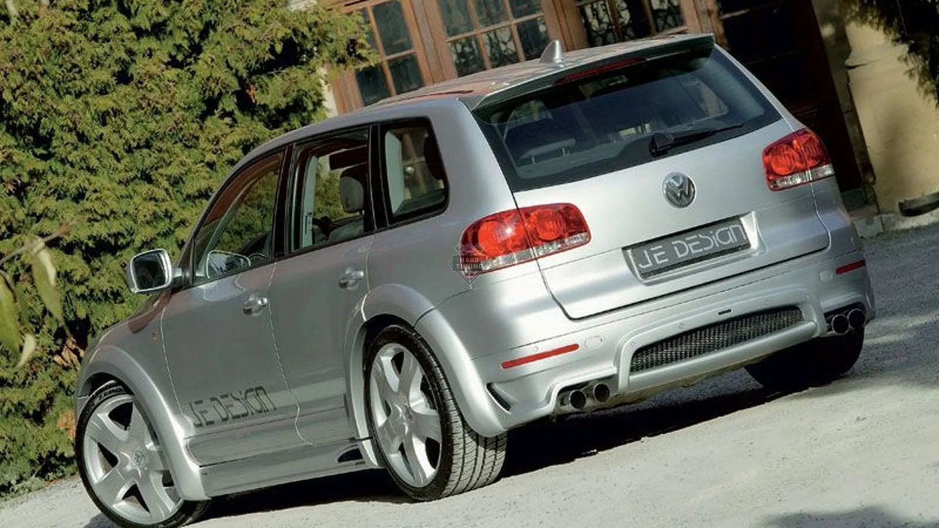 Расширители арок JE DESIGN Volkswagen Touareg GP дорестайлинг