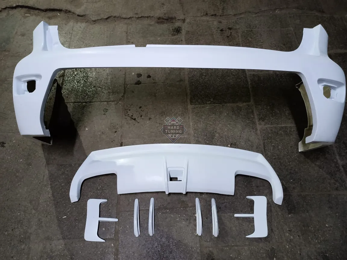 Задний бампер с диффузором Armor Infiniti QX56/QX80