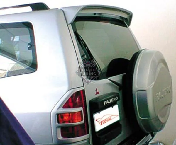 Спойлер Mitsubishi Pajero 3 / 4 стеклопластик