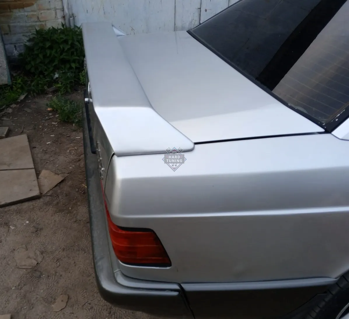 Спойлер CSR Mercedes 190 W201