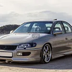 Накладка на передний бампер STEINMETZ Opel Omega B дорестайлинг