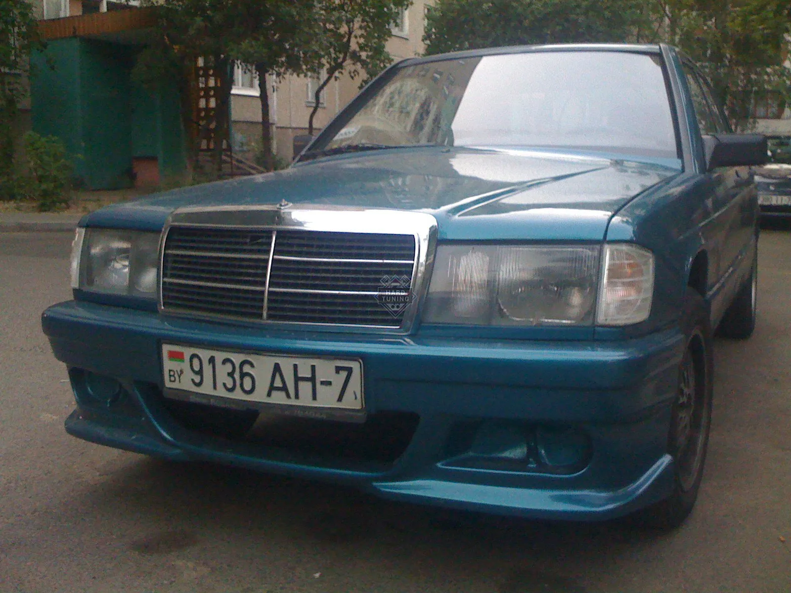 Передний бампер Rieger Mercedes 190 W201