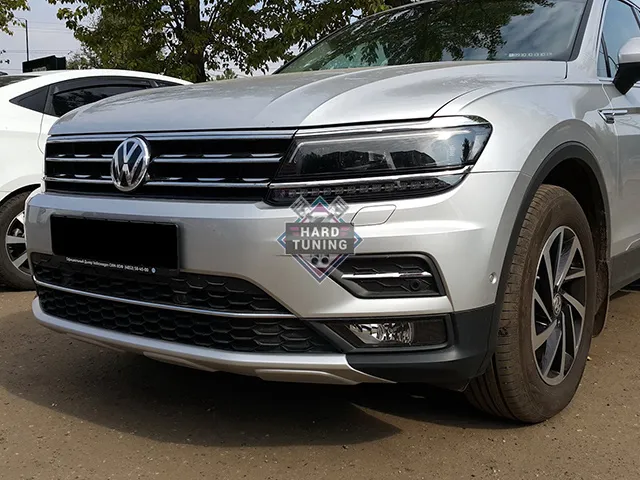 Накладка переднего бампера OffRoad стиль VW Tiguan 2