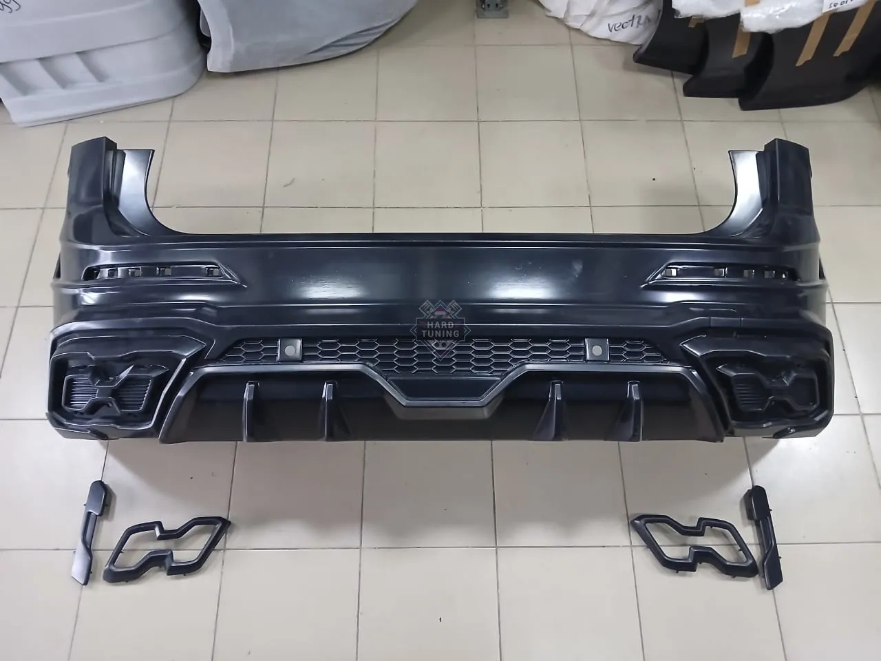 Задний бампер HT Volkswagen Tiguan 2