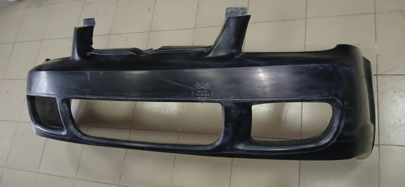 Передний бампер R32 Volkswagen Bora/Jetta 4