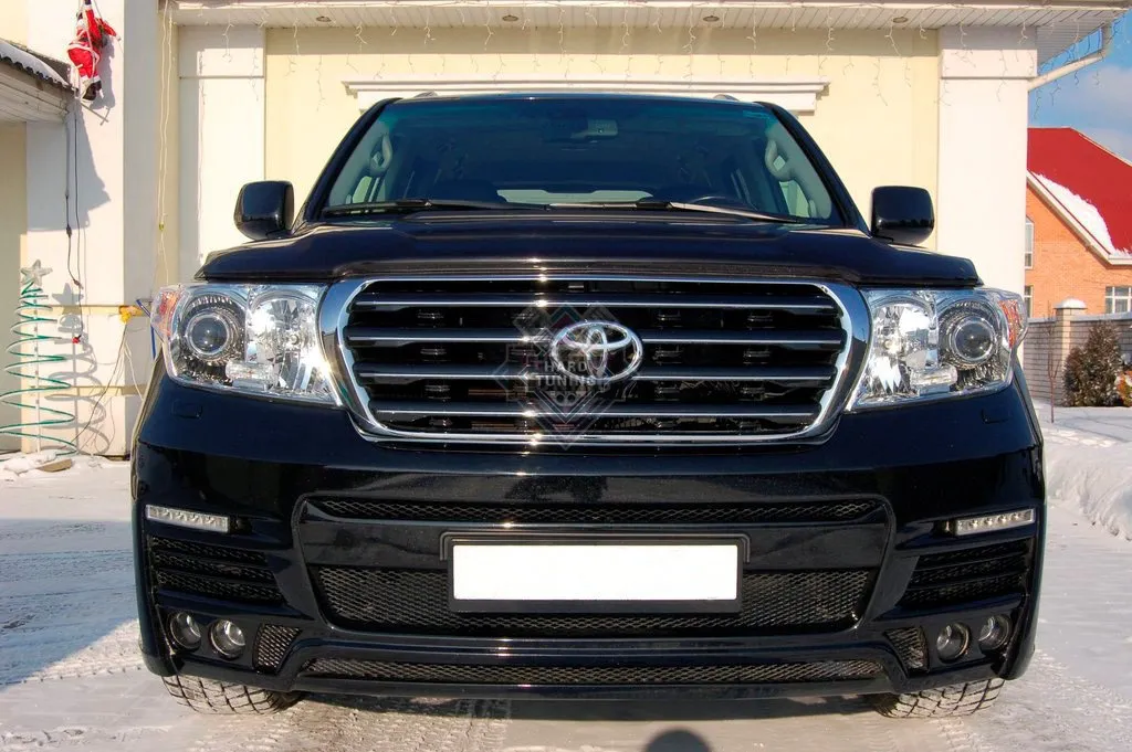 Передний бампер Luv-Line Toyota Land Cruiser 200 (2007-2012)