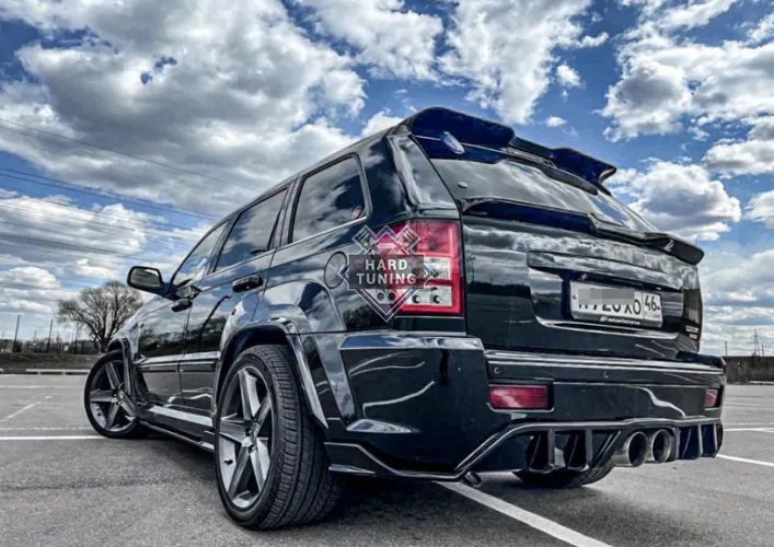 Диффузор заднего бампера Jeep Grand Cherokee WK1 (2004-2010)