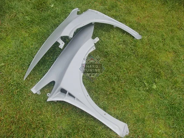 Крылья с жабрами MUGEN Honda Civic 8 5D FN2