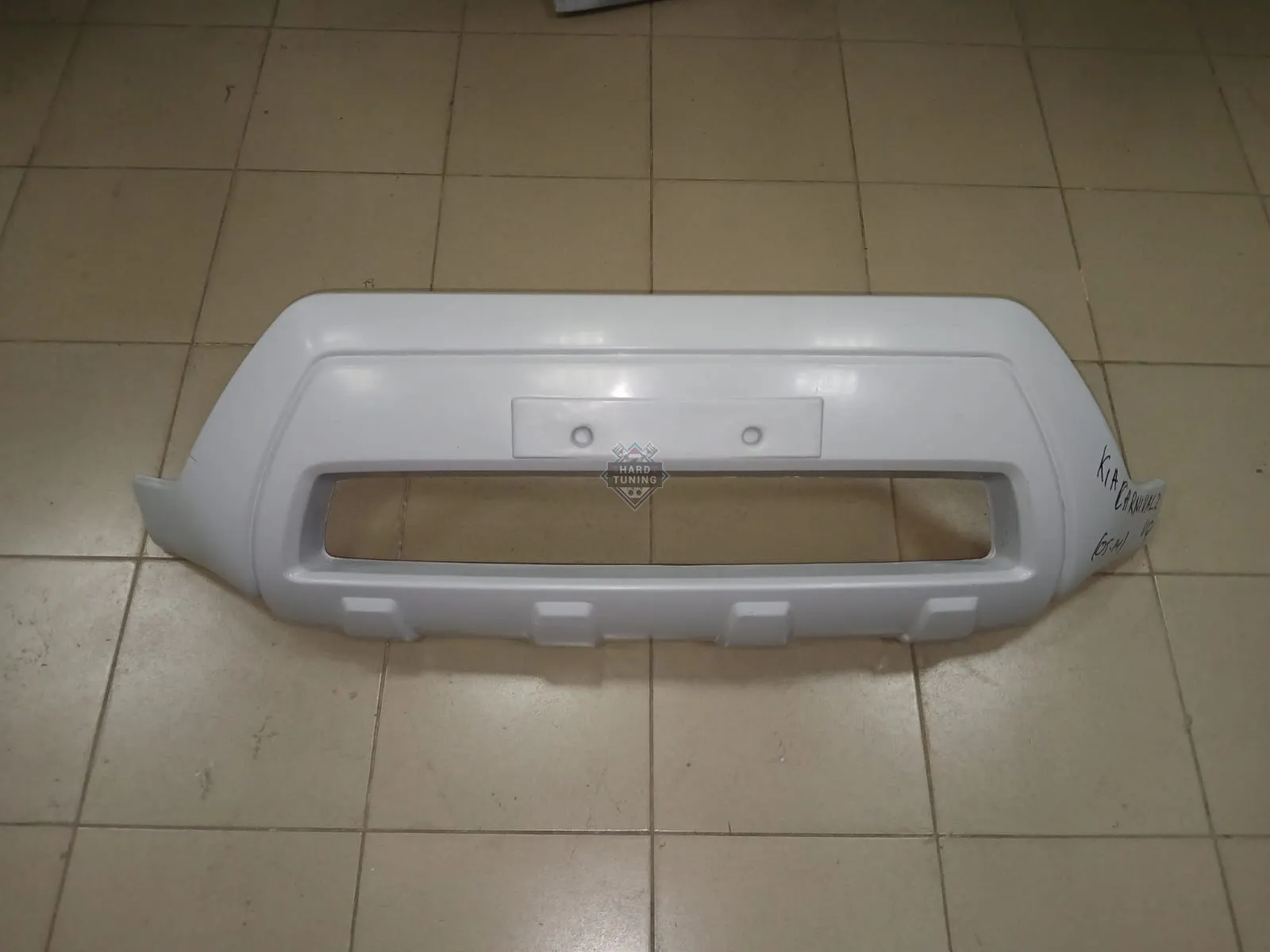 Накладка на передний бампер Kia Carnival 2 VQ (2005-2014)