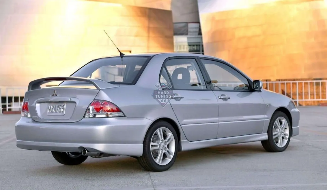 Спойлер Sport 2.0 под стоп-сигнал Mitsubishi Lancer 9 (2003-2009)