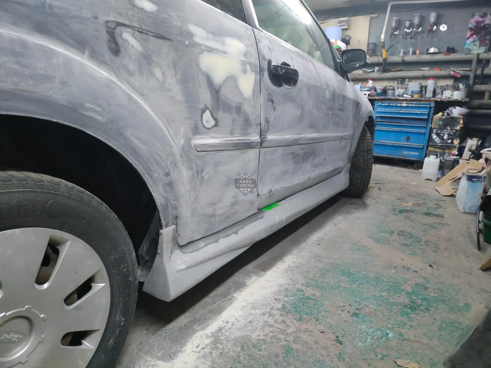 Накладки на пороги RS Ford Focus 2