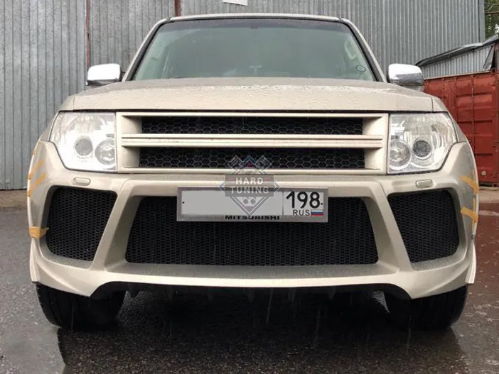 Передний бампер HT Mitsubishi Pajero 4 (2006-2014) дорестайлинг и 1й рестайлинг