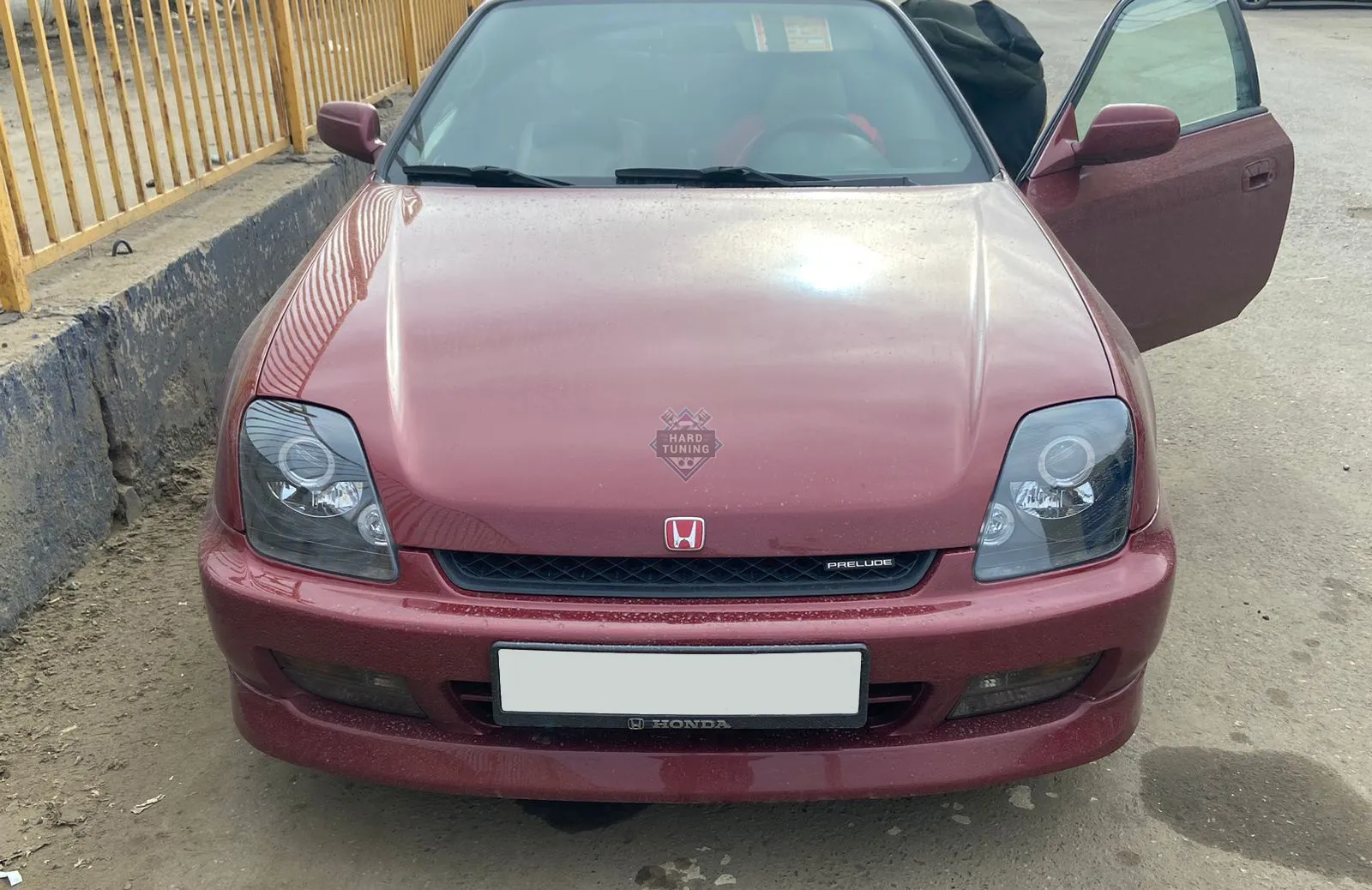 Передние фары Honda Prelude 5 (1997-2001) Angel Eyes черные