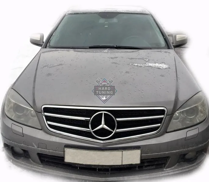 Решетка радиатора Мерседес W204 Mercedes Benz C-class W204 2007-2010 года AMG-Style.