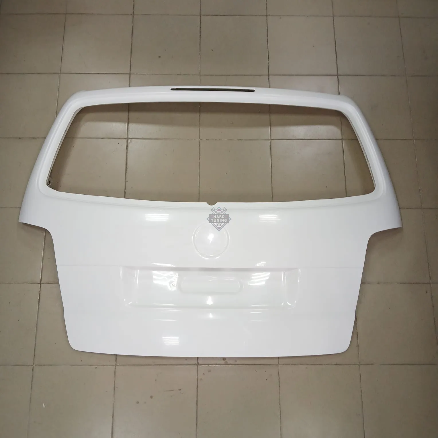 Крышка багажника стеклопластик Volkswagen Touran 1