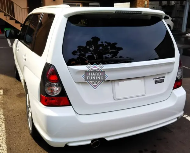 Накладка на 5ю дверь Forester 2 SG (2002-2005)