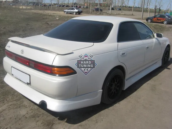 Накладка на задний бампер VERTEX Toyota Mark 2 90