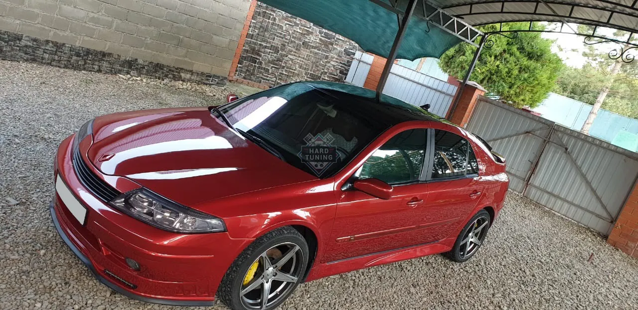 Накладки на пороги ST Renault Laguna 2