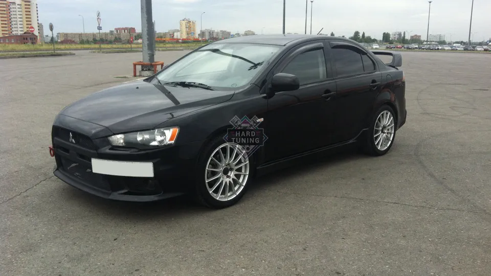 Накладки на пороги EVO Mitsubishi Lancer 10 (2007-2016) стеклопластик