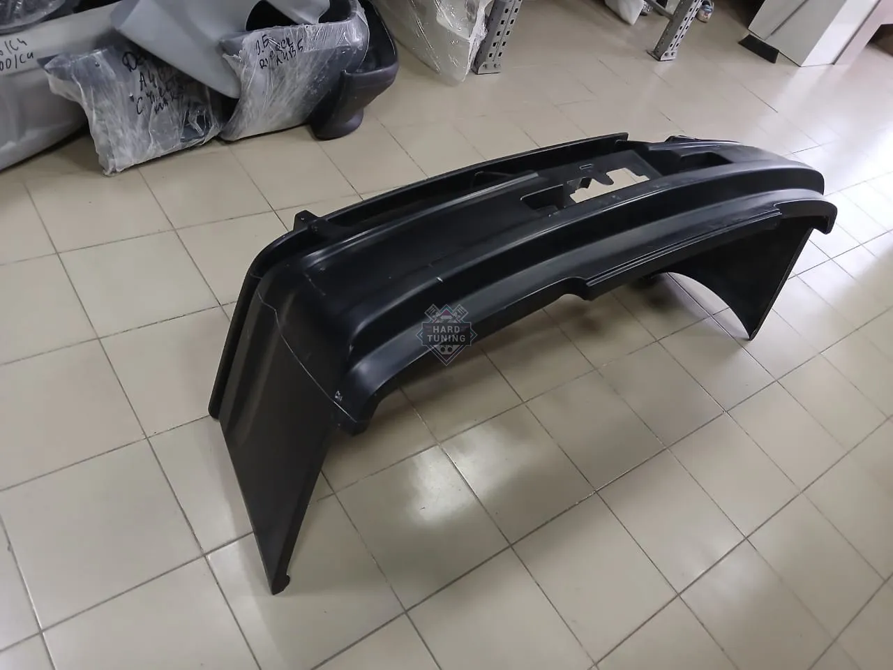 Задний бампер Do-Luck Nissan Skyline R34 GT-R