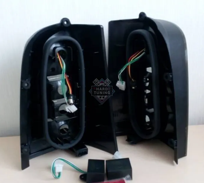 Задние фонари Mercedes Vito V-Class W638 (1996-2003) LED тонированные
